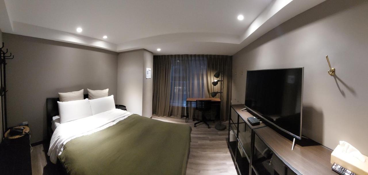 Yomi Hotel - Shuanglian Mrt Tchaj-pej Exteriér fotografie